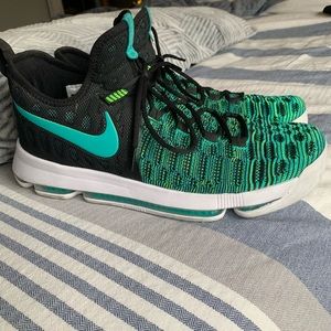 Men’s Nike Kevin Durant 35